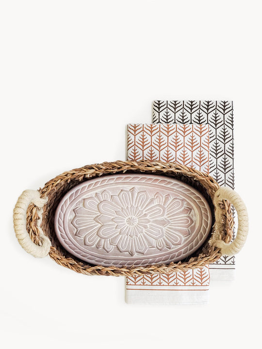 Bread Warmer &amp; Basket Gift Set with Tea Towel - Flower