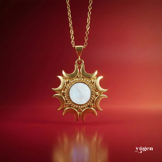 Lunar Necklace - Rainbow Moonstone Pendant