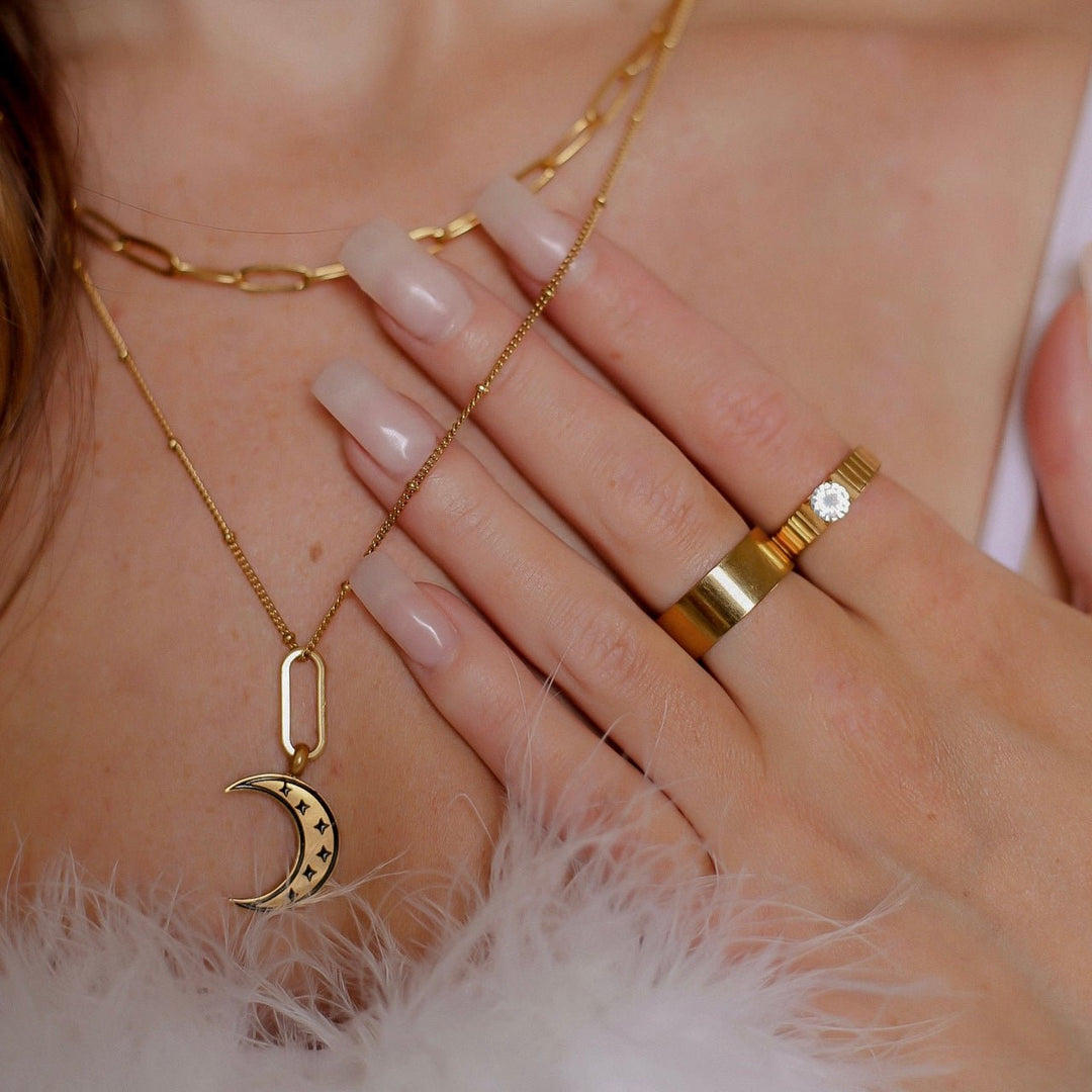Selene Necklace